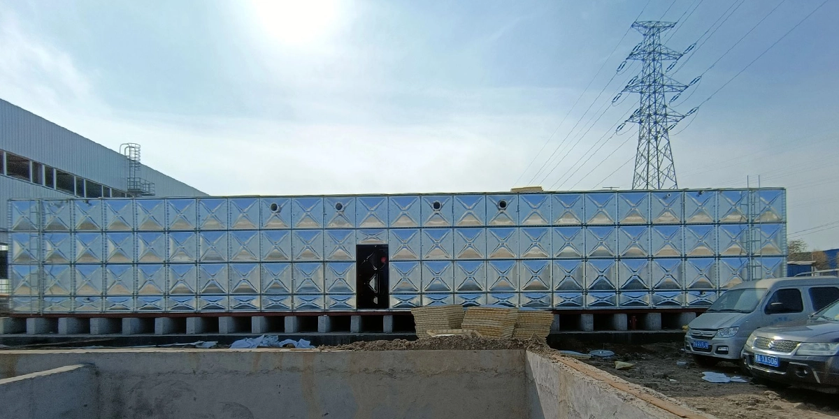 Industrial Project for Hot-Dip Galvanized Water Tanks