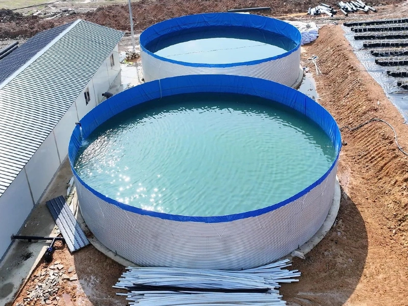 Open-top corrugated steel water tank
